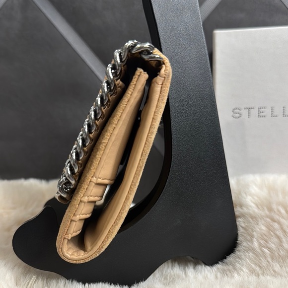 Authentic Stella McCartney Tan Mini Trifold Wallet with Chain Trim - Picture 5 of 11
